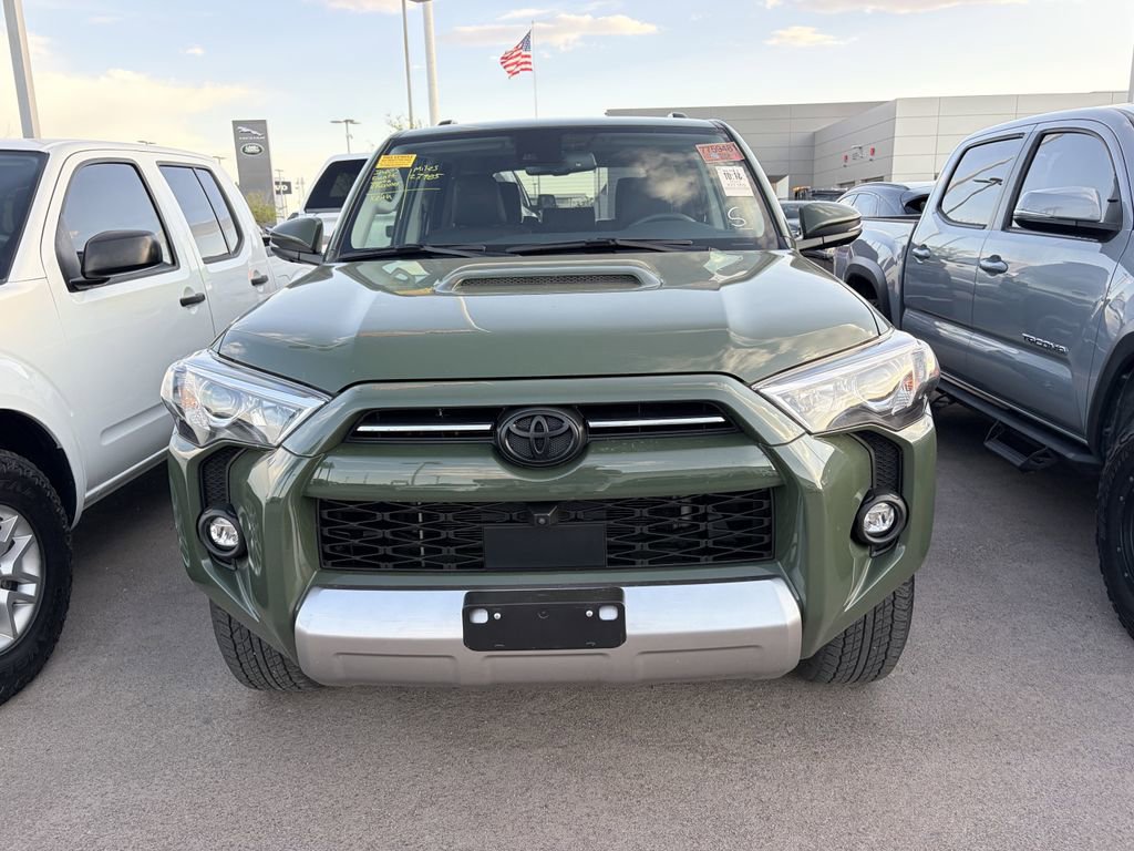 Used 2022 Toyota 4Runner TRD Off-Road Premium AWD/4WD image 3