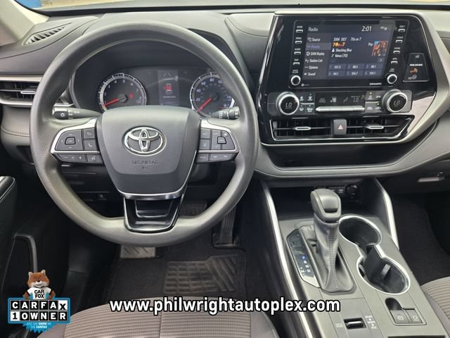 Used 2021 Toyota Highlander L FWD image 12