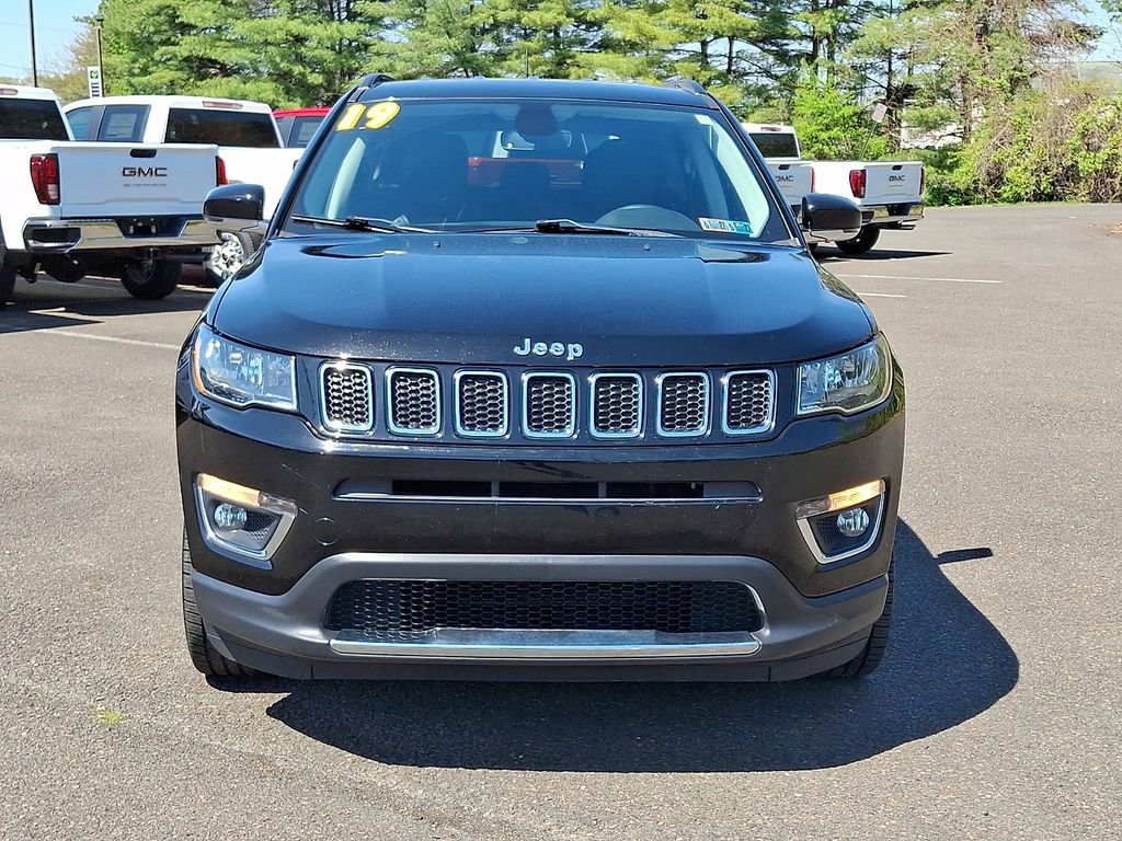 Used 2019 Jeep Compass Limited image 2