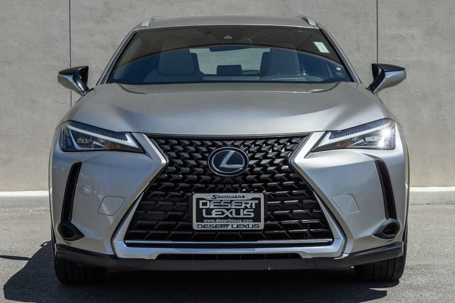 Used 2019 Lexus UX 200 w/ Accessory Package FWD image 2