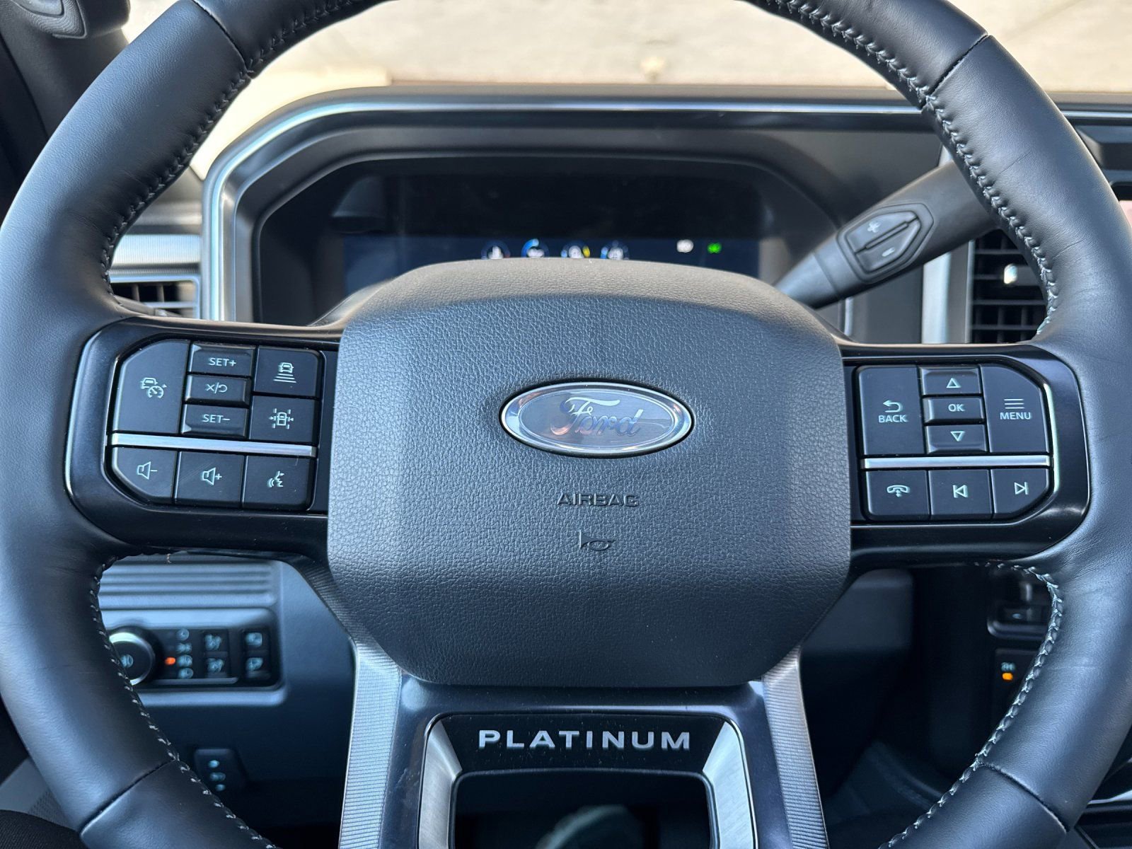 New 2026 Ford F250 Platinum w/ FX4 Off-Road Package image 26