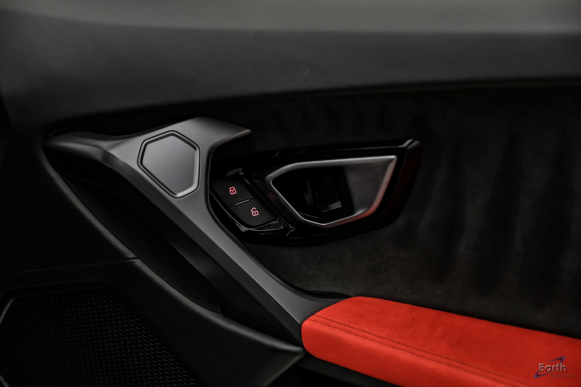 Used 2015 Lamborghini Huracan LP 610-4 AWD/4WD image 93