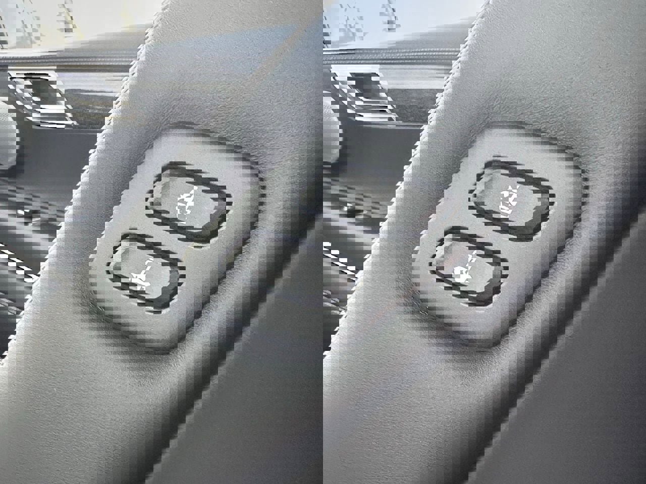 Used 2026 Genesis GV80 3.5T e-SC image 19