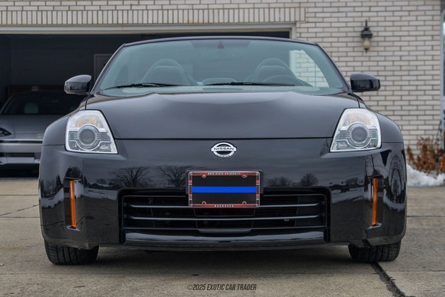 Used 2007 Nissan 350Z Touring RWD image 15