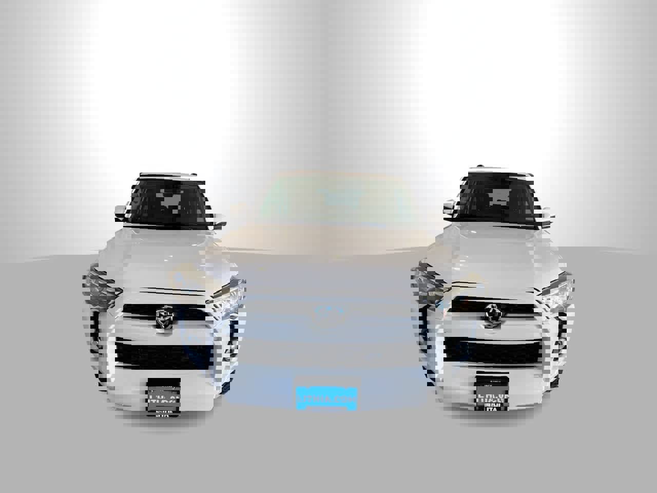 Used 2019 Toyota 4Runner SR5 image 3