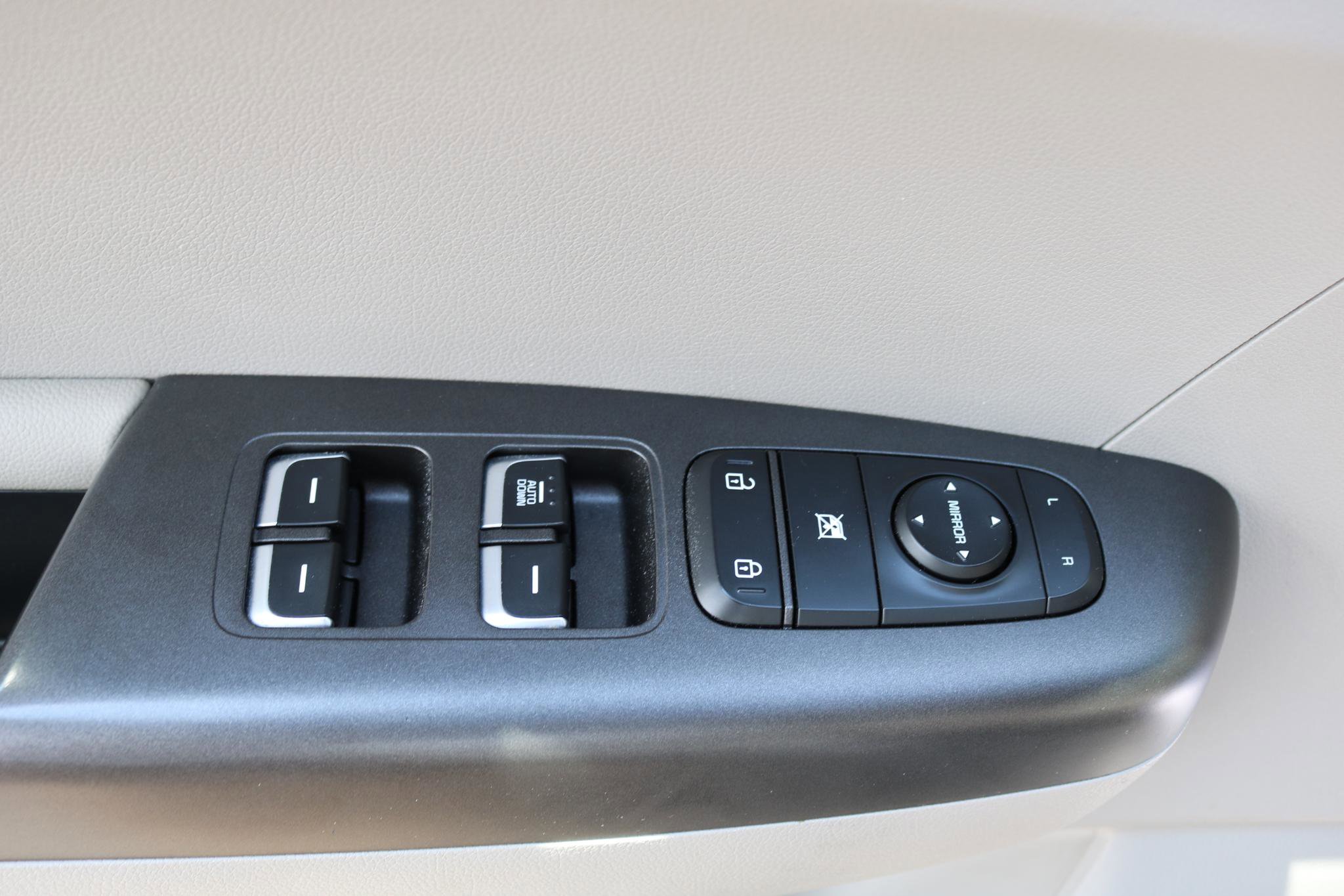 Used 2020 Kia Sportage LX FWD image 13