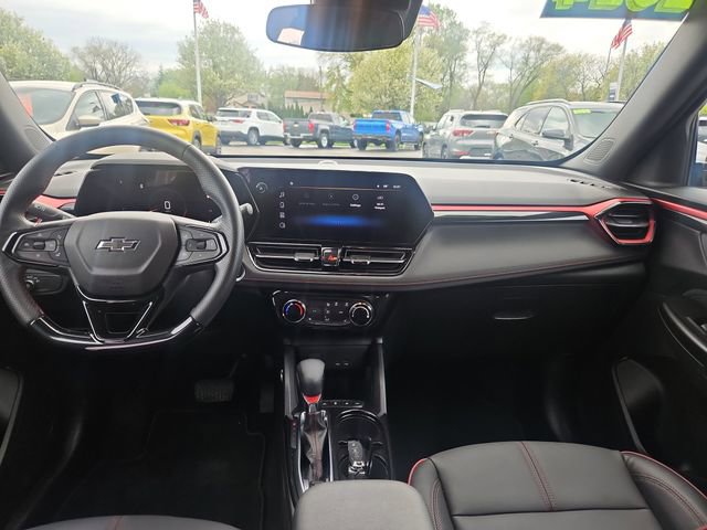 Used 2024 Chevrolet TrailBlazer RS w/ Driver Confidence Package AWD/4WD image 13