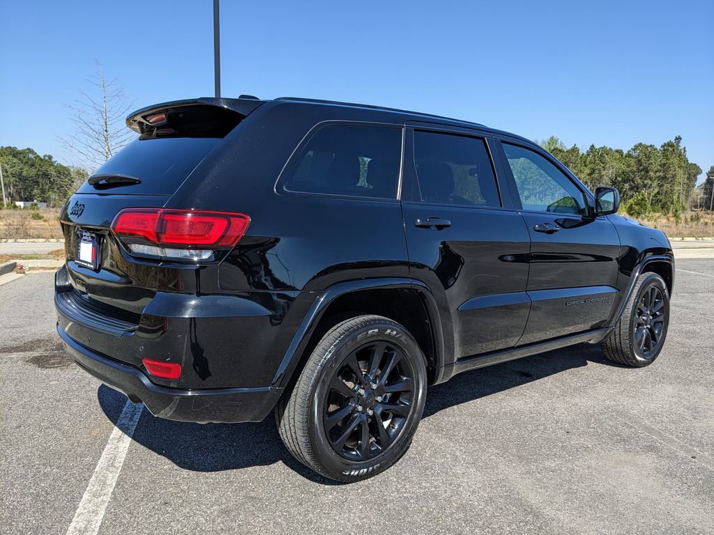 Used 2021 Jeep Grand Cherokee Laredo X image 19