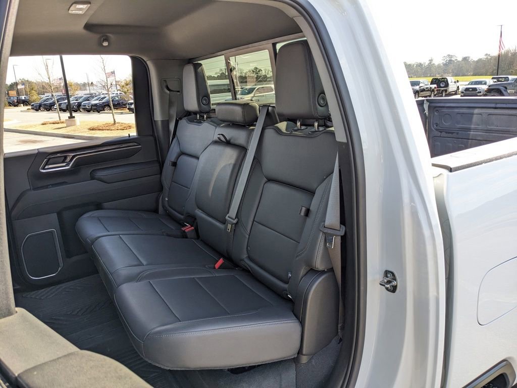 Used 2024 Chevrolet Silverado 2500 LTZ w/ LTZ Plus Package image 50