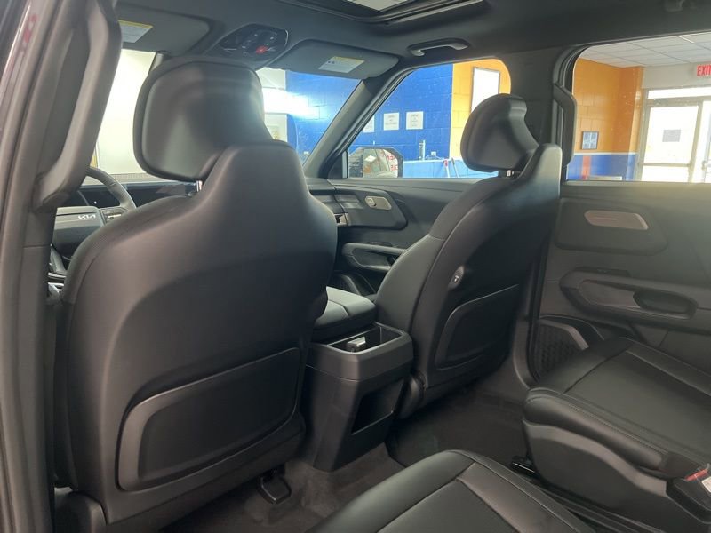 New 2027 Kia Telluride S image 18