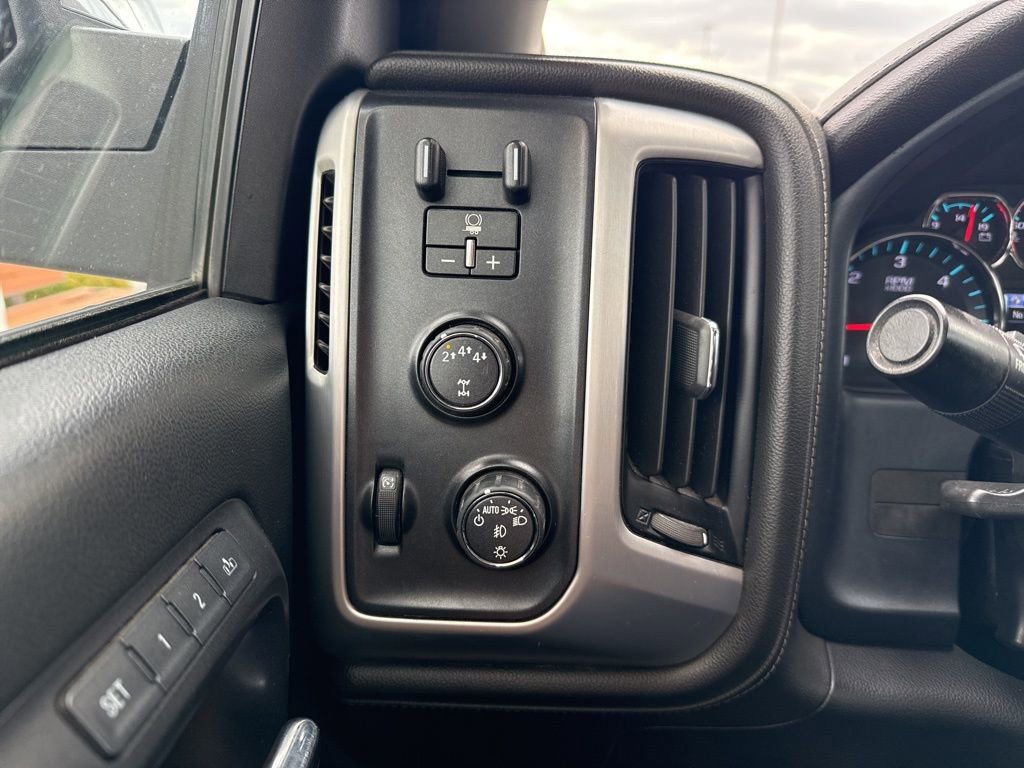 Used 2019 GMC Sierra 2500 SLT image 21