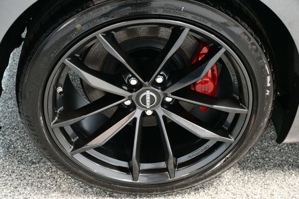 Used 2024 Nissan Z Performance w/ Floor Mat Package RWD image 19