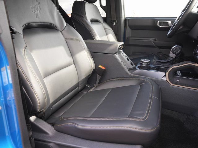 New 2025 Ford Bronco Badlands AWD/4WD image 9