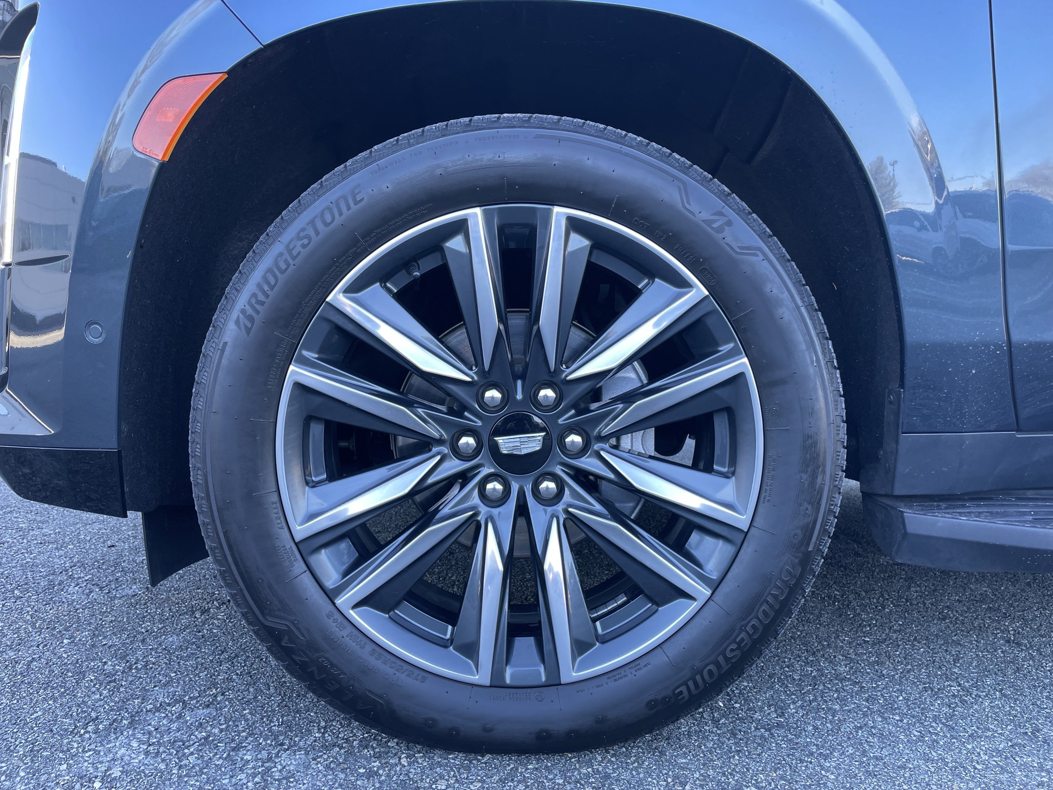 Used 2021 Cadillac Escalade Sport image 9