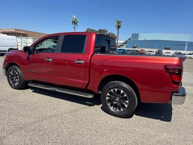 Used 2019 Nissan Titan SV RWD image 7