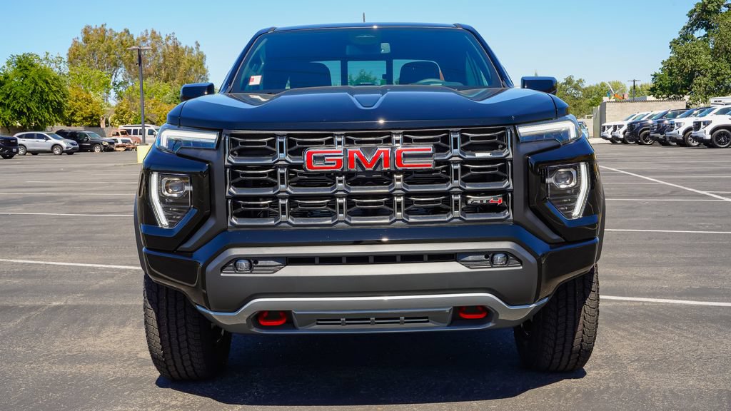 New 2026 GMC Canyon AT4 AWD/4WD image 4