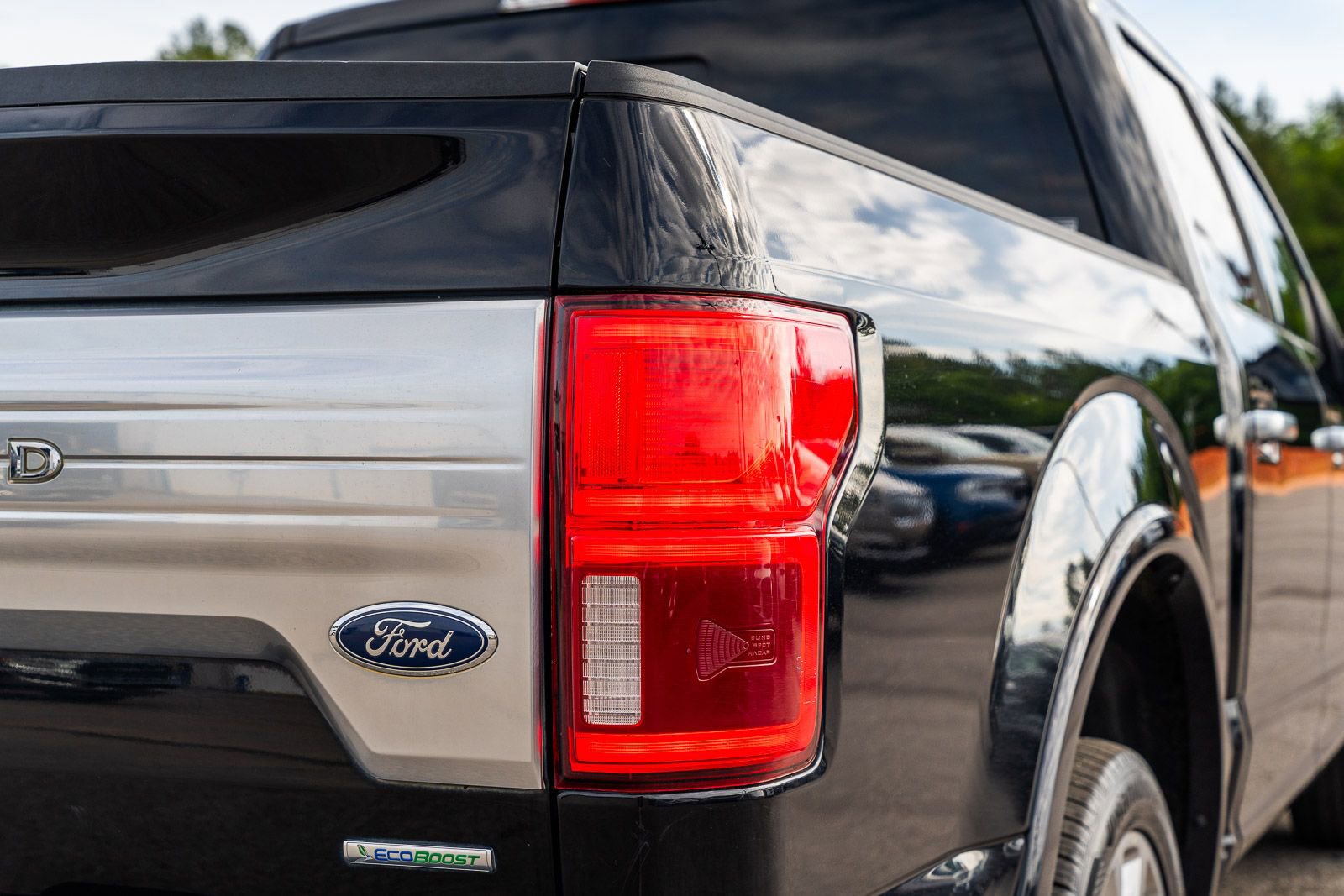 Certified 2019 Ford F150 Limited w/ Trailer Tow Package AWD/4WD image 18