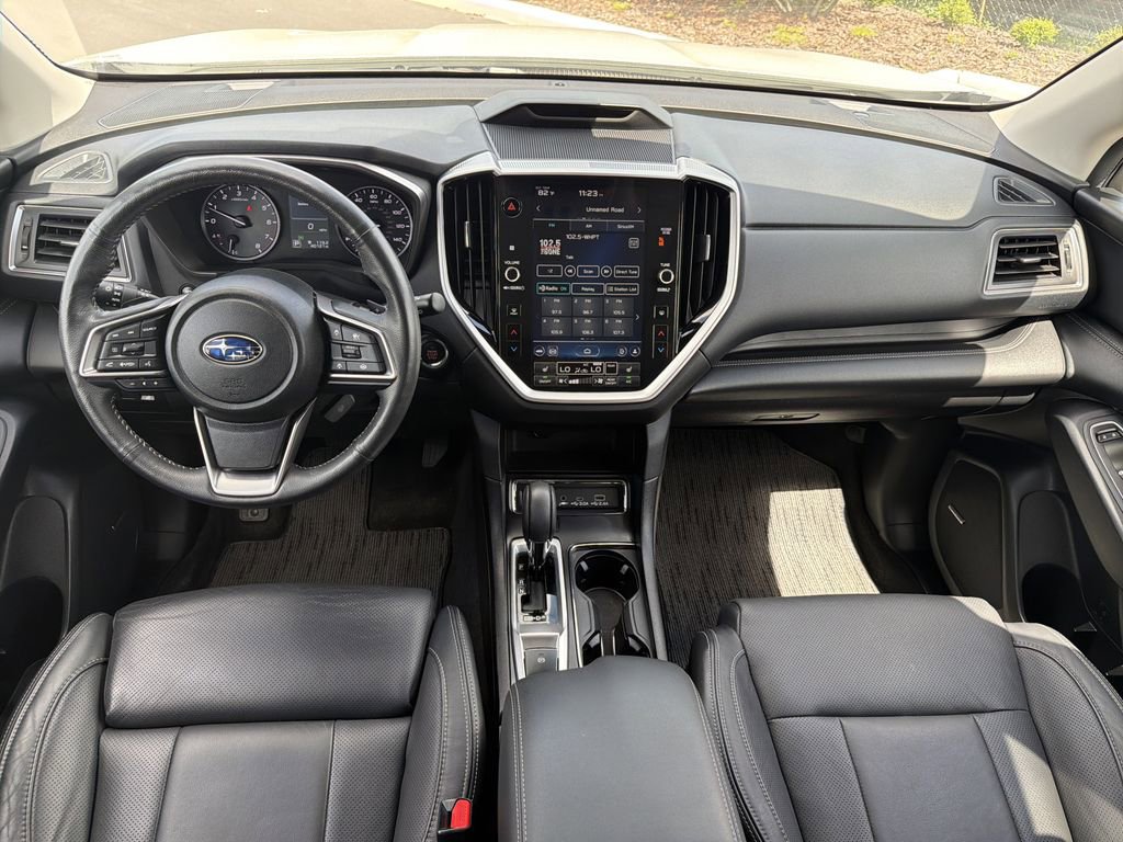 Used 2023 Subaru Ascent Limited w/ Technology Package AWD/4WD image 12