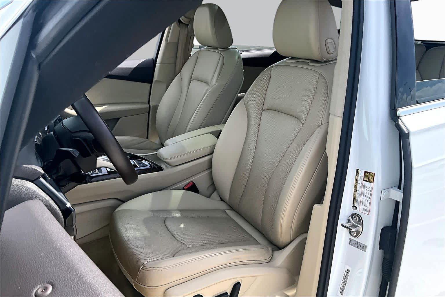 Used 2018 Audi Q7 3.0T Prestige w/ Prestige Package AWD/4WD image 7
