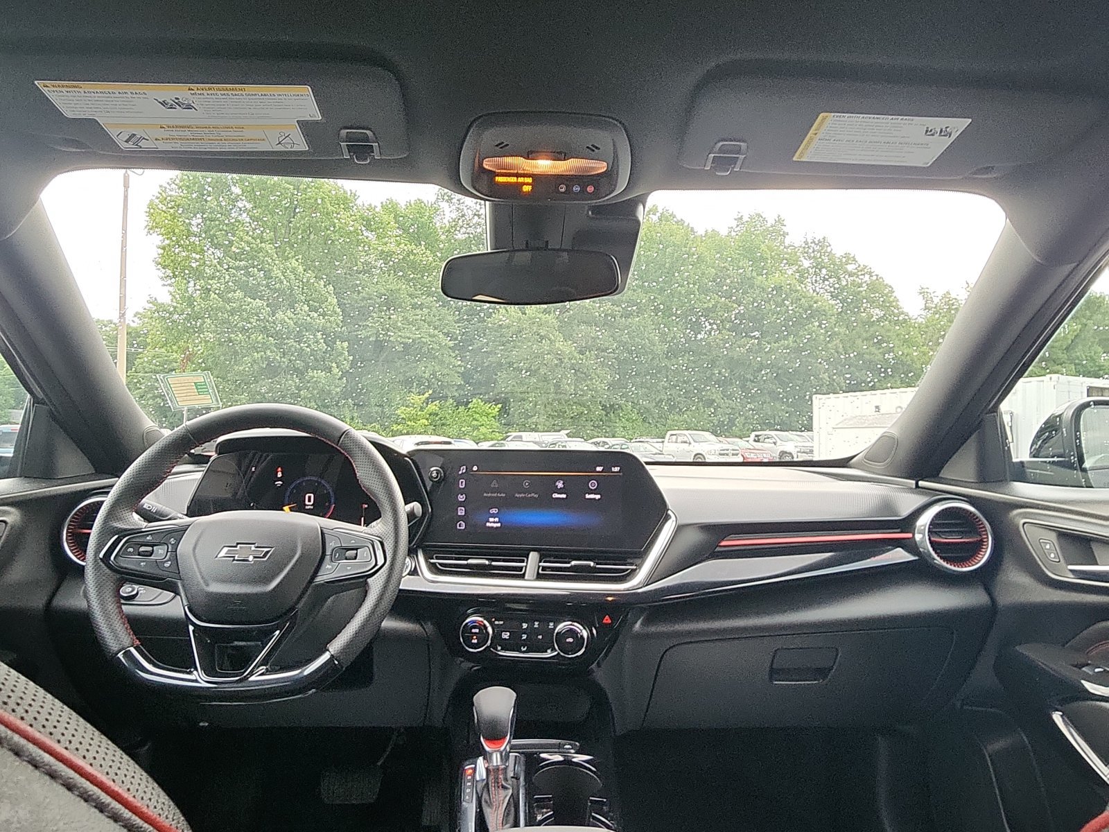 Used 2025 Chevrolet Trax RS w/ Driver Confidence Package FWD image 24