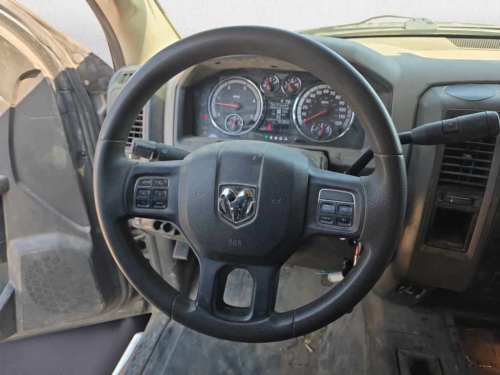 Used 2012 RAM 2500 ST w/ Chrome Appearance Group image 6