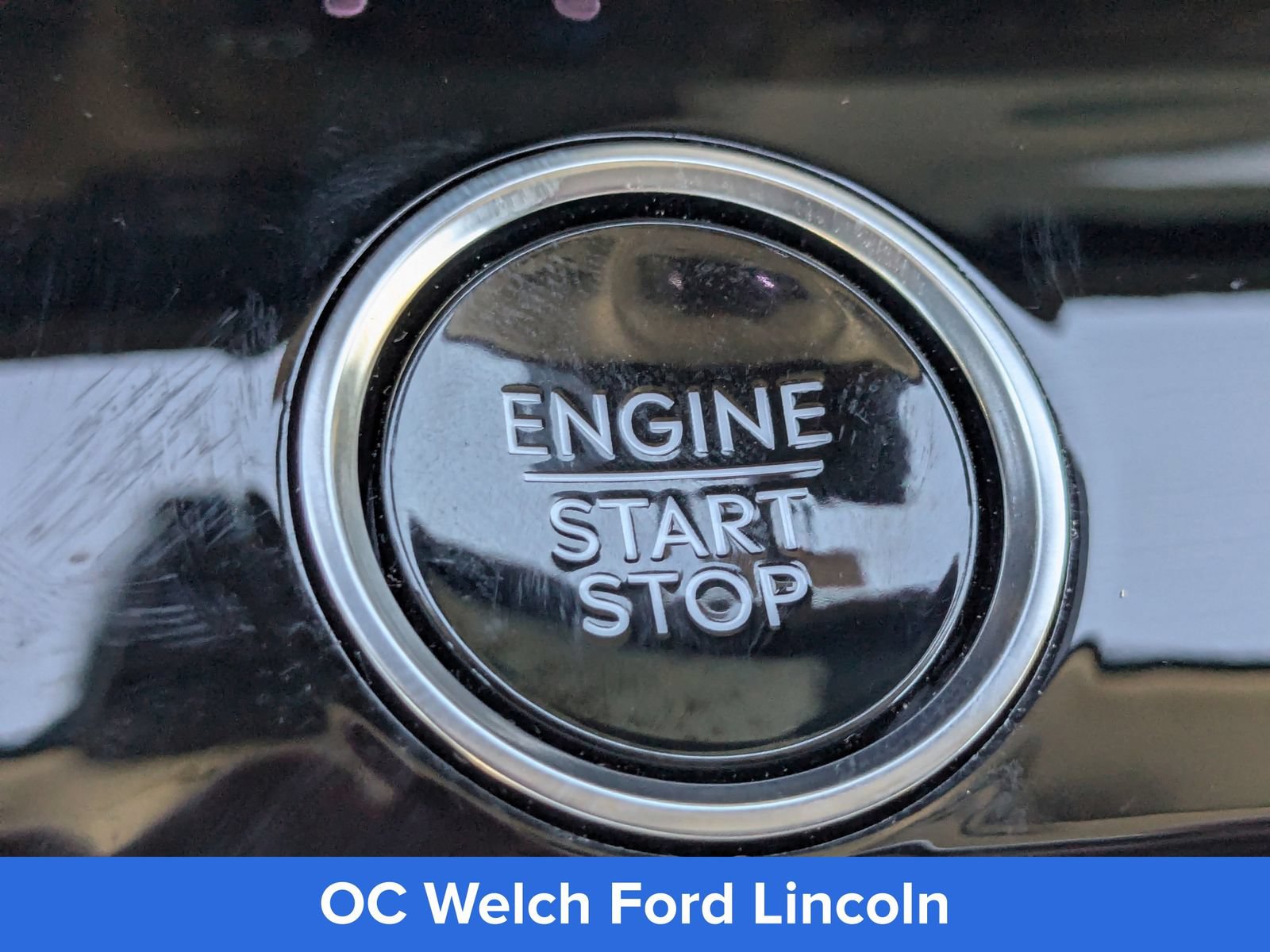 Certified 2025 Lincoln Navigator Reserve AWD/4WD image 34