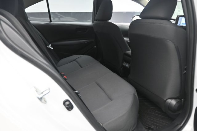 Used 2024 Toyota Corolla LE FWD image 23