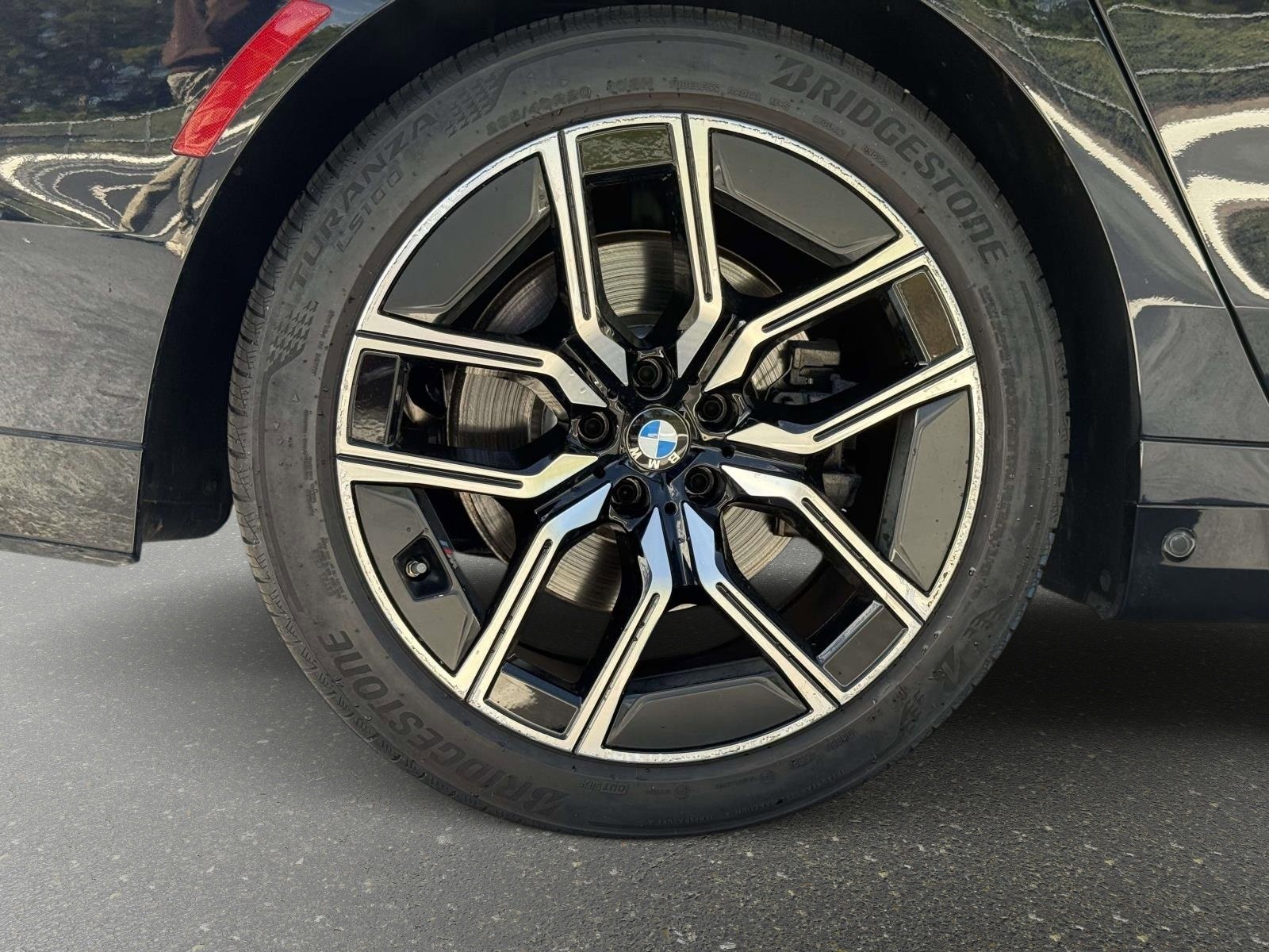 Used 2023 BMW 740i 740i image 17