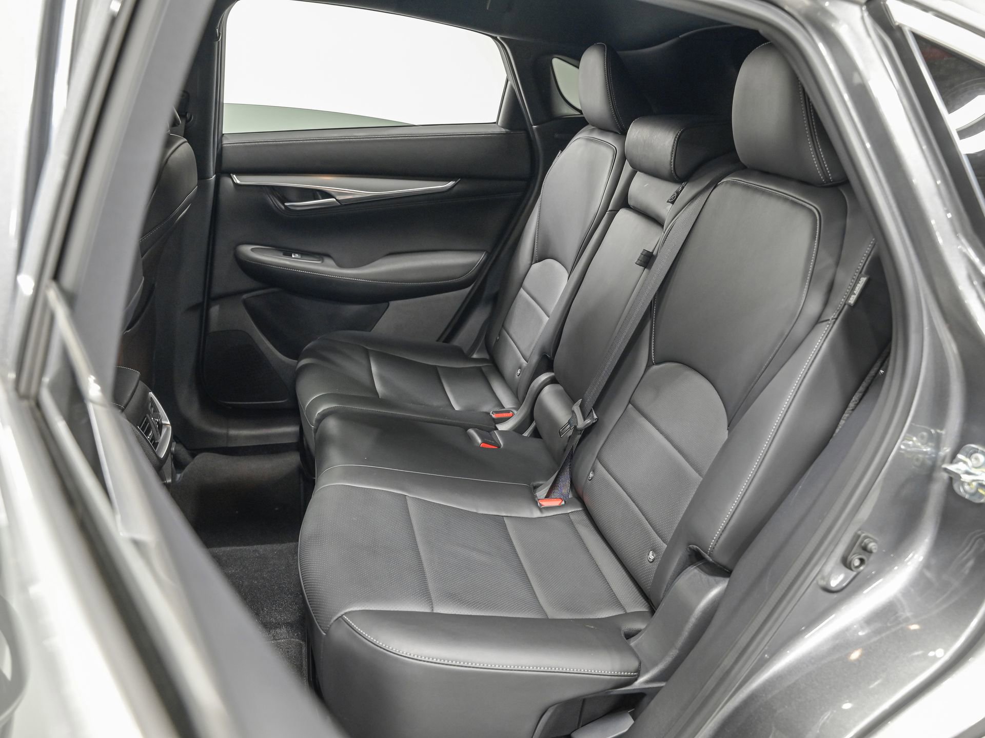 Used 2025 INFINITI QX55 Luxe w/ Cargo Package image 30