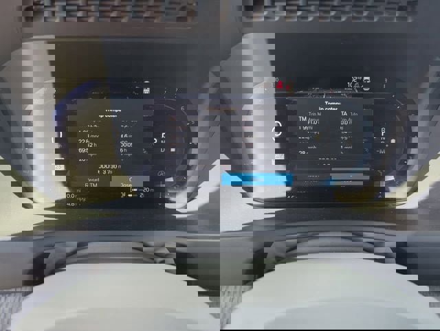 Certified 2025 Volvo XC90 B6 Core image 27