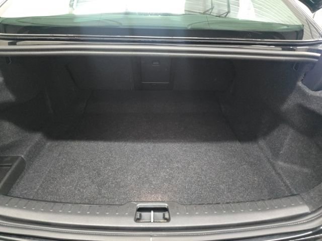 Used 2024 Volvo S60 B5 Core image 11