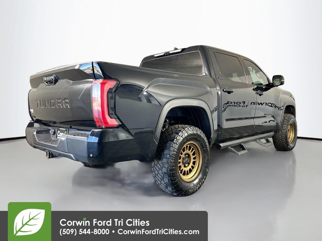 Used 2025 Toyota Tundra Limited AWD/4WD image 14
