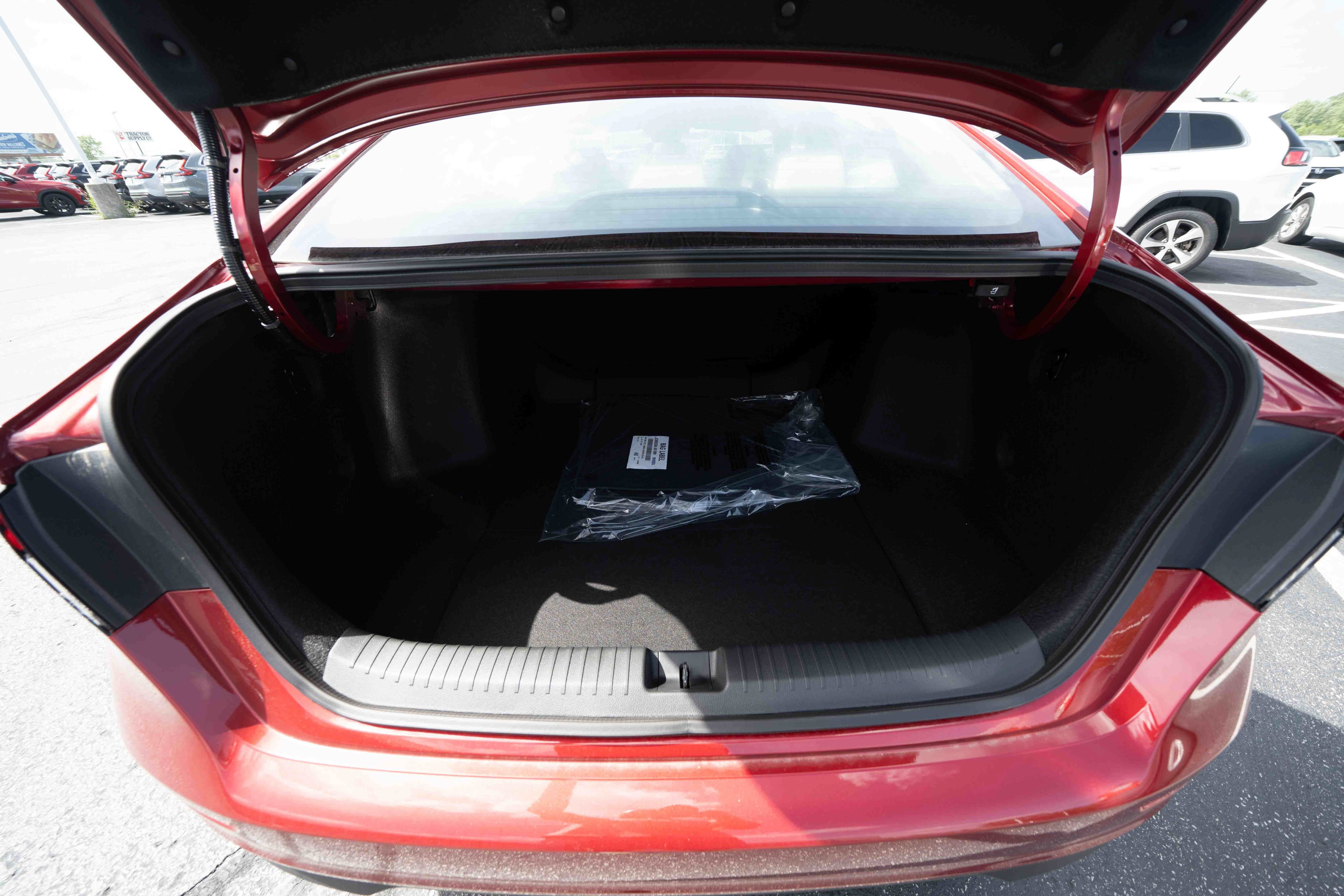 New 2026 Honda Accord LX image 27