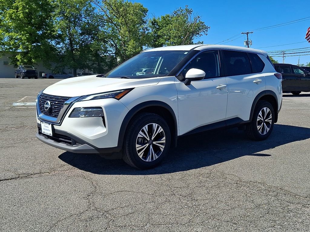 Used 2023 Nissan Rogue SV AWD/4WD image 6