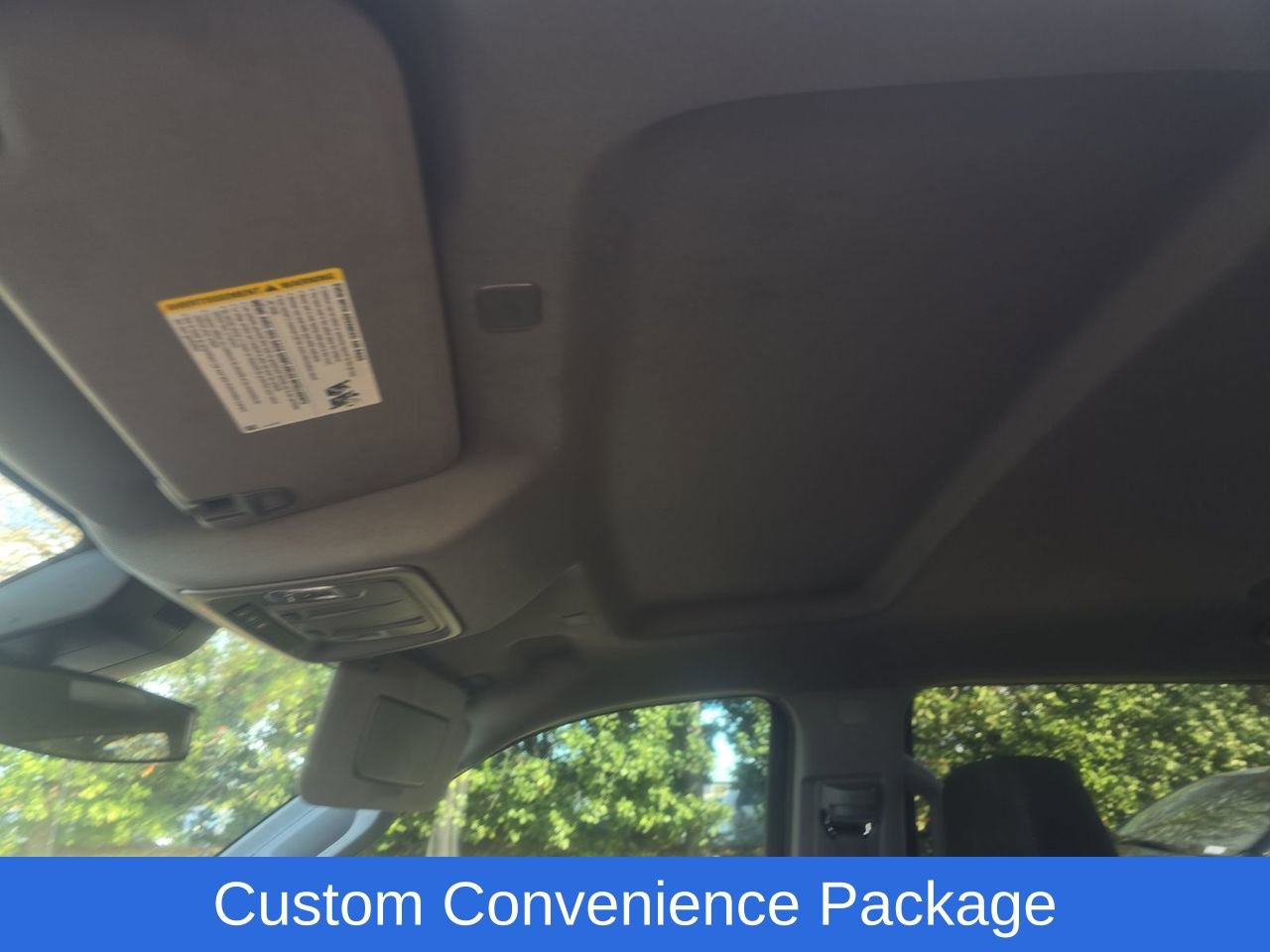 Used 2023 Chevrolet Silverado 1500 Custom image 4