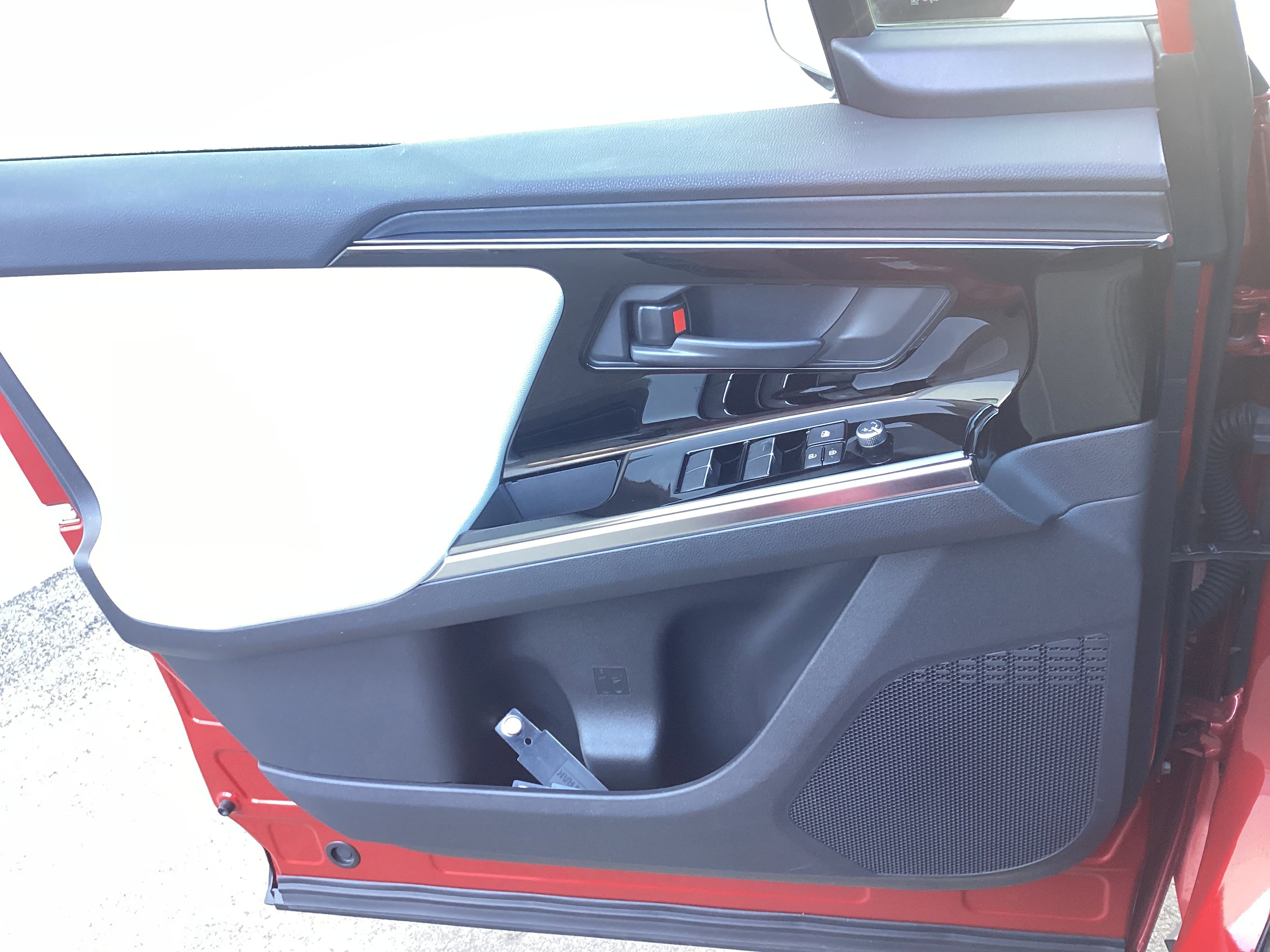 Certified 2023 Toyota bZ4X Limited w/ Weather Package image 29