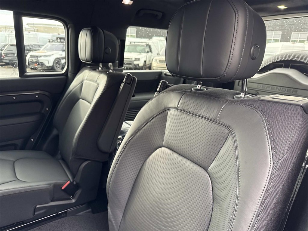New 2026 Land Rover Defender 130 V8 image 14