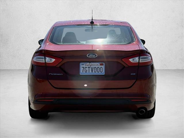 Used 2014 Ford Fusion SE FWD image 6