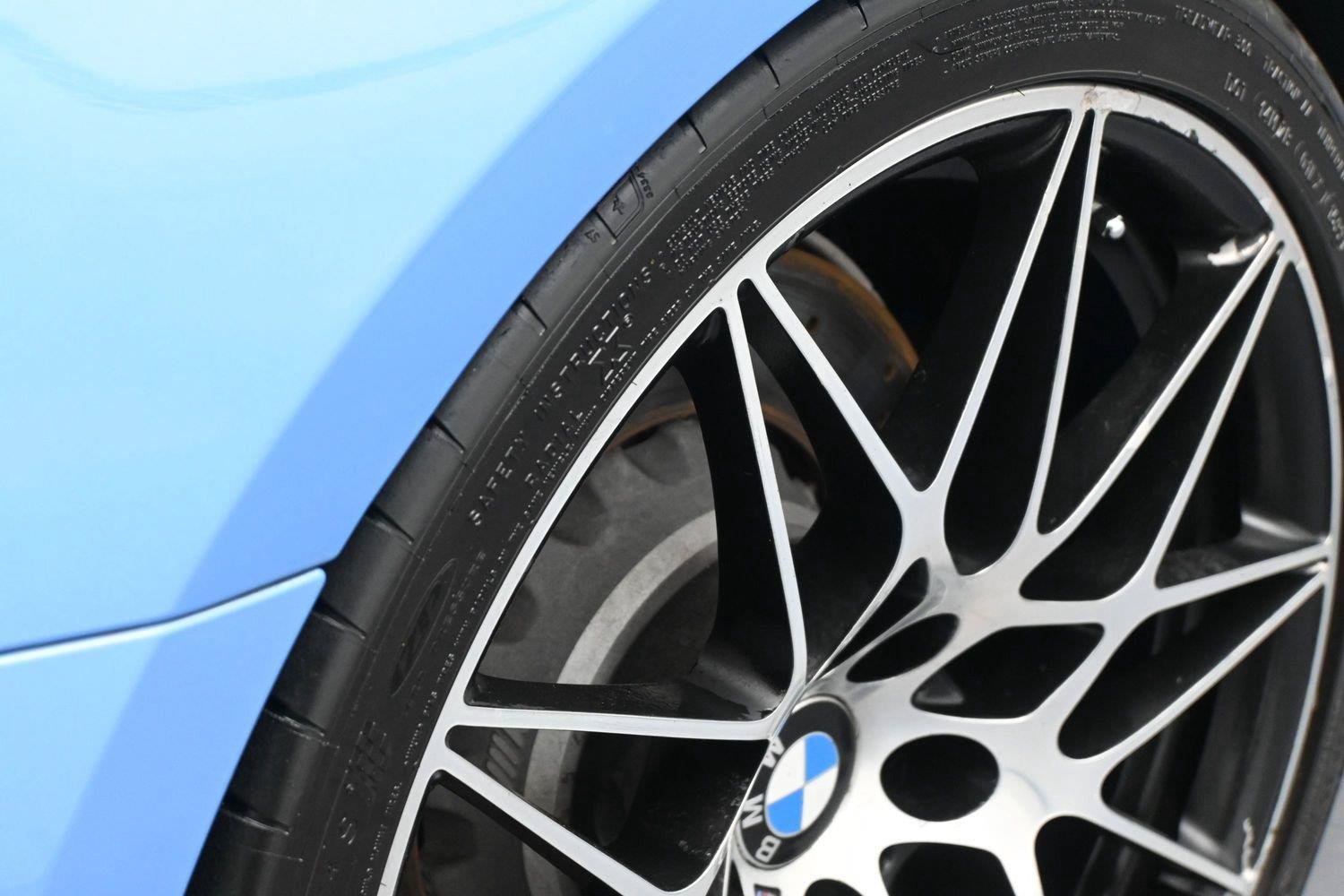 Used 2018 BMW M3 RWD image 19