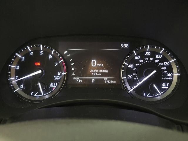 Used 2020 Toyota Highlander XLE AWD/4WD image 23