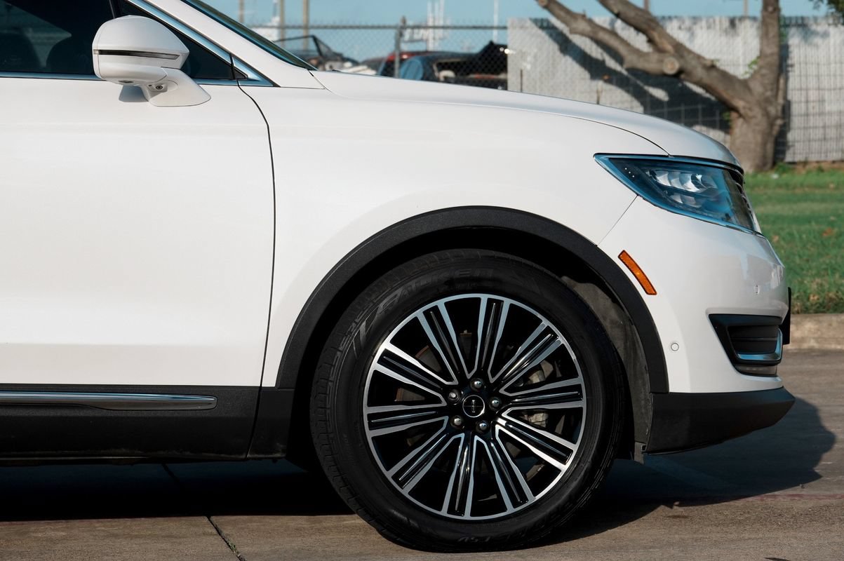 Used 2017 Lincoln MKX Black Label AWD/4WD image 29