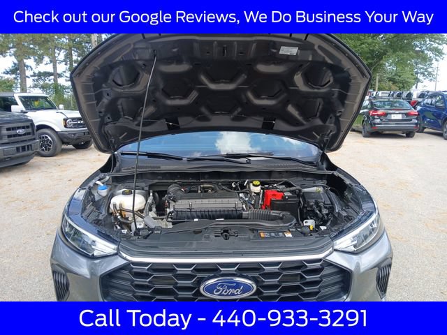 Used 2024 Ford Escape ST-Line w/ Tech Pack #1 AWD/4WD image 14