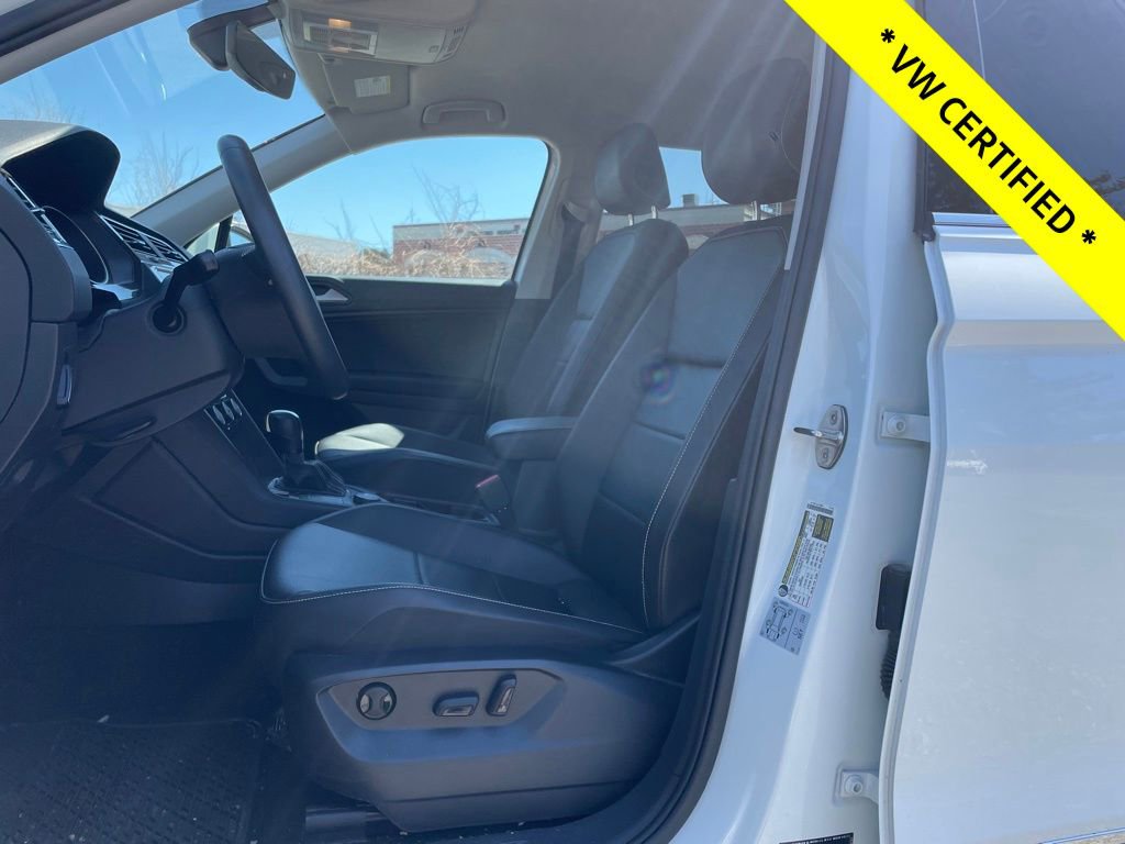 Used 2021 Volkswagen Tiguan SE AWD/4WD image 12