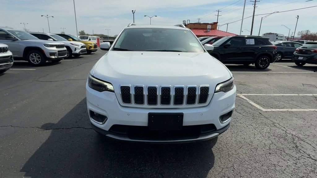 Used 2021 Jeep Cherokee Limited image 3