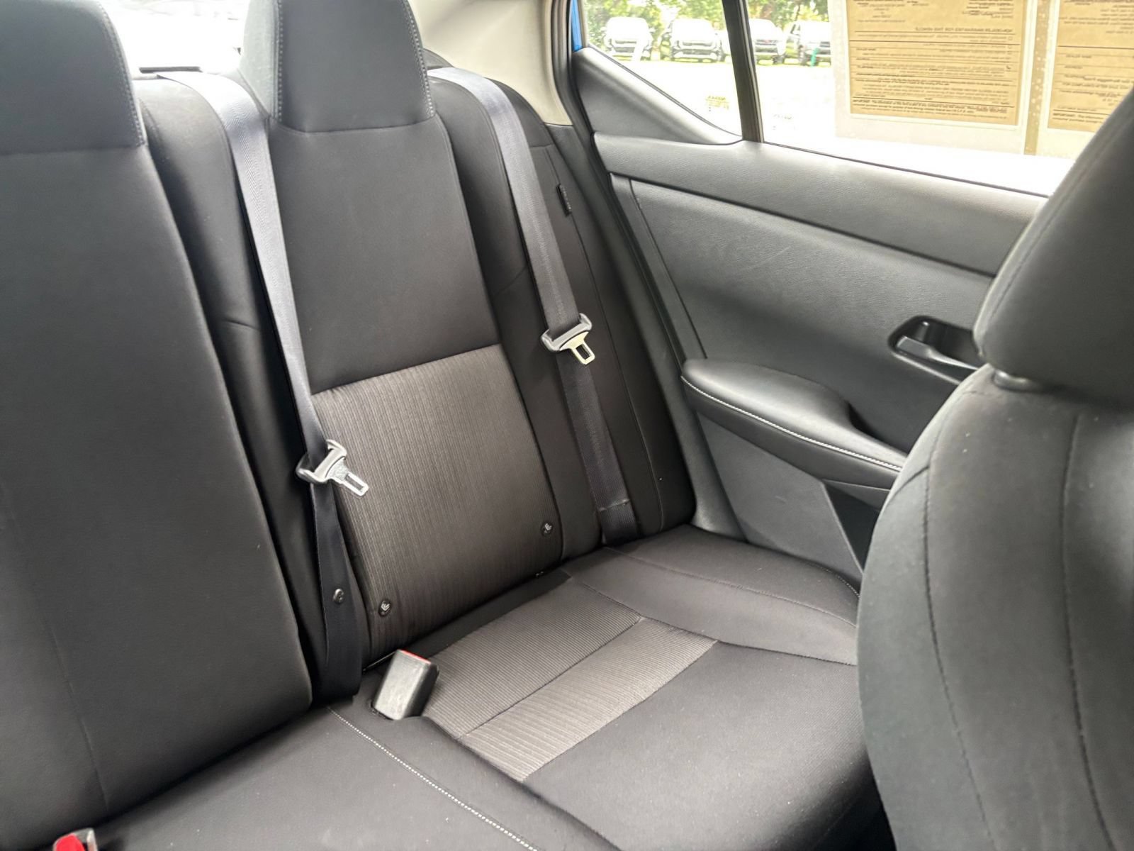 Used 2025 Nissan Sentra SV FWD image 36