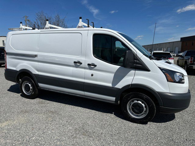 Used 2017 Ford Transit 250 130 Low Roof image 6
