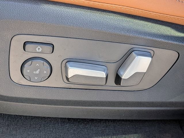 Used 2024 BMW X5 sDrive40i w/ M Sport Package image 22