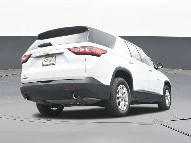Used 2020 Chevrolet Traverse LS FWD image 45