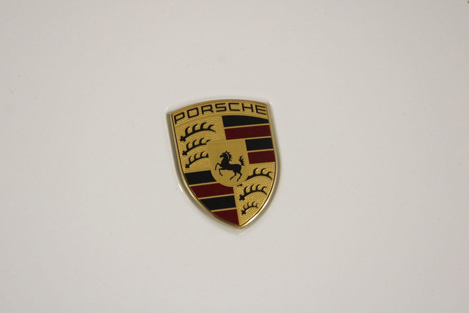 Certified 2025 Porsche Macan image 29