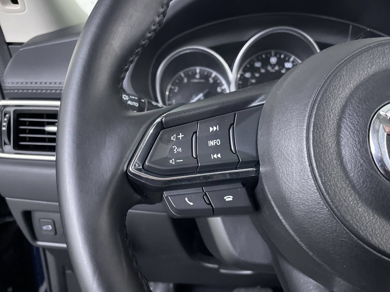 Used 2019 MAZDA CX-5 Touring AWD/4WD image 27